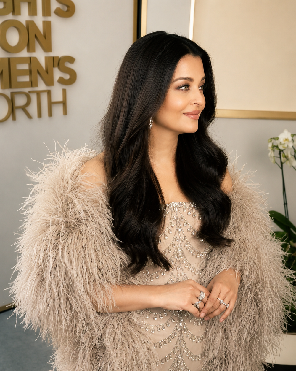 Aishwarya Rai- Estella - FJOLLA NILA™ 
